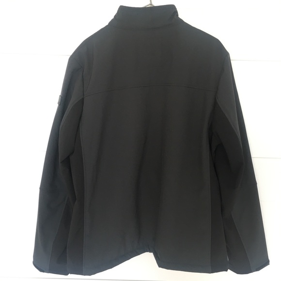 Tumi Stretch Softshell Jacket W/ Fur Lining Medium - Picture 7 of 15